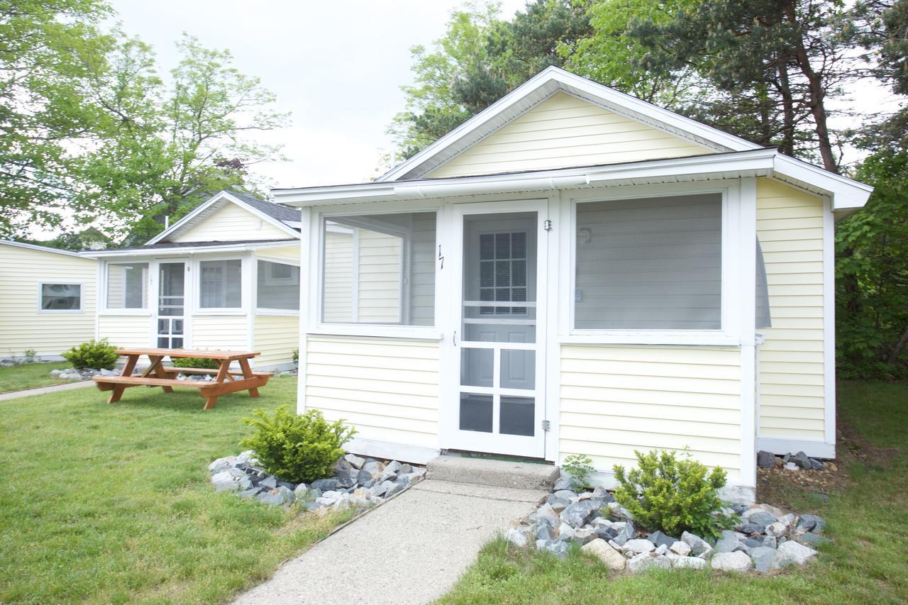 Drake'S Island Resort & Cottages 웰즈 외부 사진