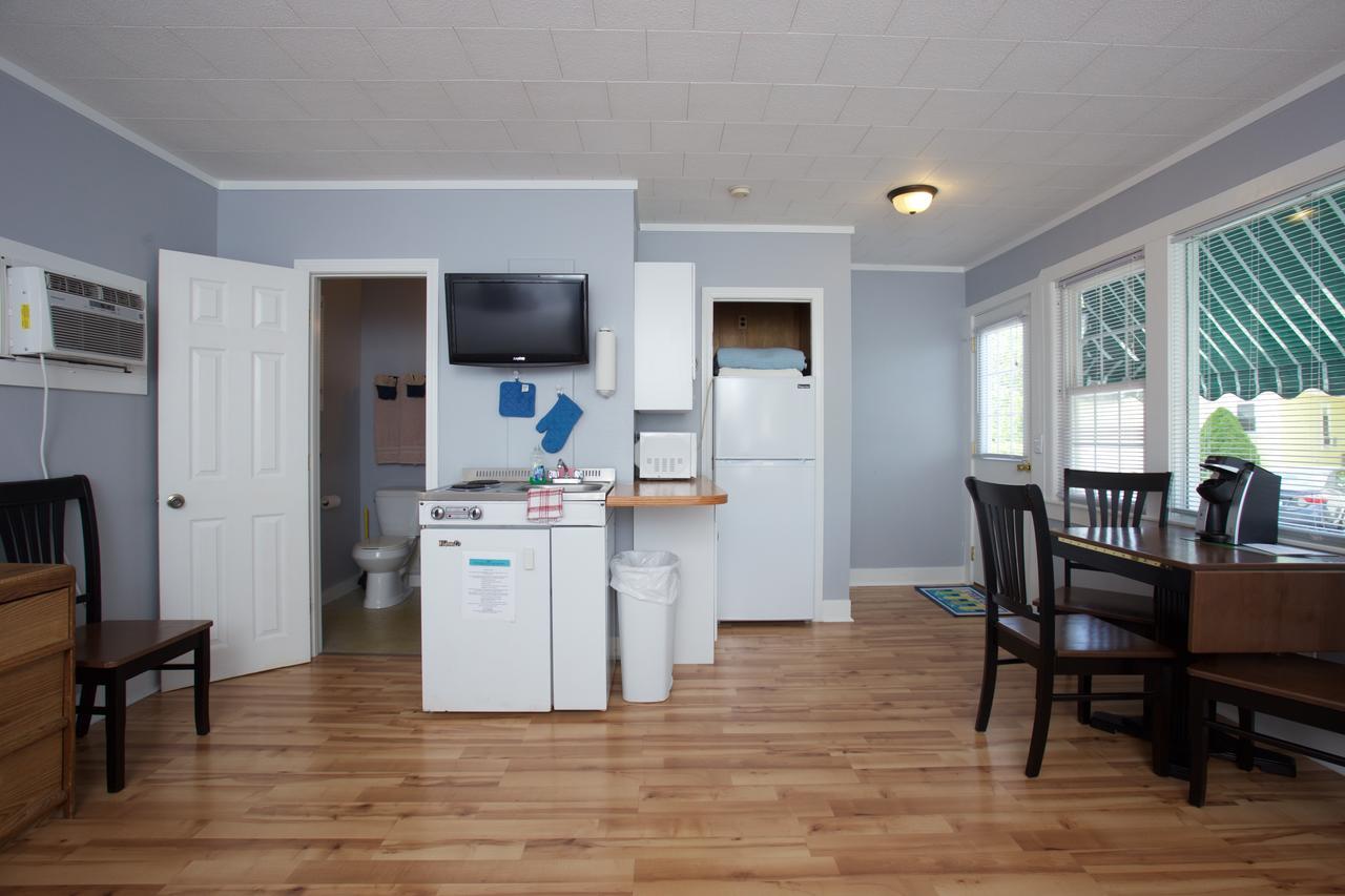 Drake'S Island Resort & Cottages 웰즈 외부 사진